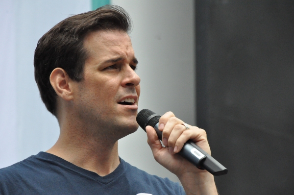 Photo Coverage: Casts of BULLETS, CINDERELLA, PHANTOM & More Visit BROADWAY IN BRYANT PARK! Image