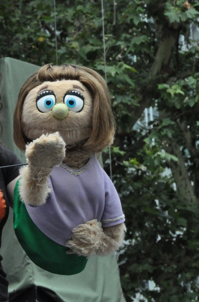 Photo Coverage: Casts of BULLETS, CINDERELLA, PHANTOM & More Visit BROADWAY IN BRYANT PARK! Image