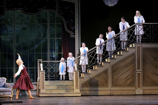 Photo Coverage: First Look at Analisa Leaming, Tom Galantich and More in Starlight Theatre's SOUND OF MUSIC  Image