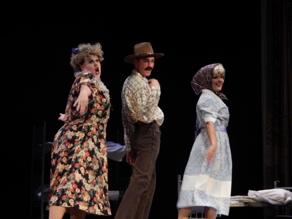 Photo Flash: First Look at ACT San Diego's ANNIE JR.  Image