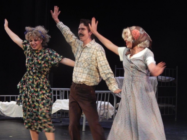 Photo Flash: First Look at ACT San Diego's ANNIE JR.  Image