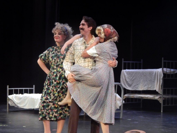 Photo Flash: First Look at ACT San Diego's ANNIE JR.  Image