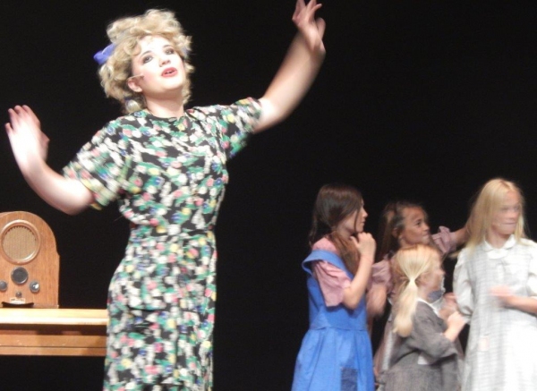Photo Flash: First Look at ACT San Diego's ANNIE JR.  Image