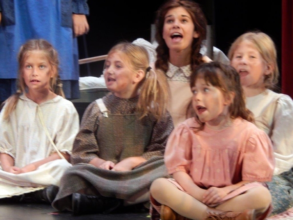 Photo Flash: First Look at ACT San Diego's ANNIE JR.  Image
