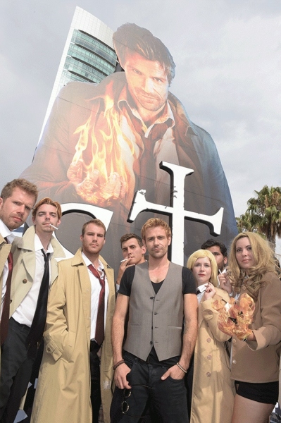 Photo Flash: CONSTANTINE's Matt Ryan Poses with Fan Look-A-Likes at San Diego Comic-Con Image