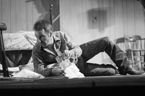 Photo Flash: First Look at Sam Rockwell and Nina Arianda in Williamstown Theatre Festival's FOOL FOR LOVE Image