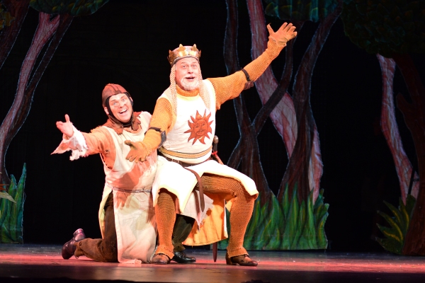Photo Flash: First Look at Tom Hewitt, Elizabeth Stanley and More in Pittsburgh CLO's SPAMALOT Image