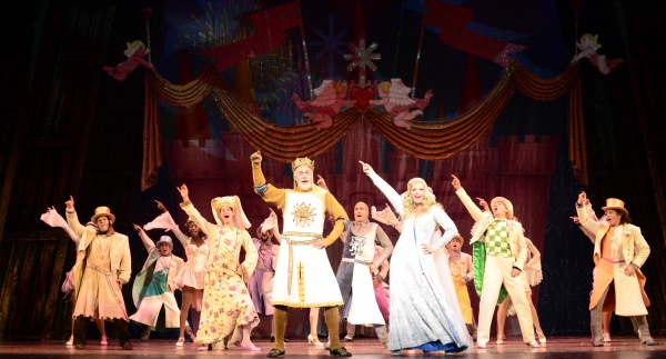 Photo Flash: First Look at Tom Hewitt, Elizabeth Stanley and More in Pittsburgh CLO's SPAMALOT Image