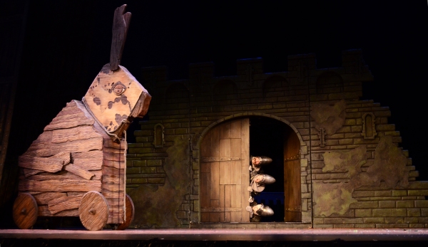Photo Flash: First Look at Tom Hewitt, Elizabeth Stanley and More in Pittsburgh CLO's SPAMALOT Image