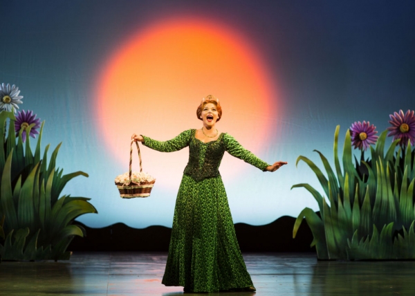 Photo Flash: First Look at Dean Chisnall, Faye Brookes and More in SHREK UK and Ireland Tour Image