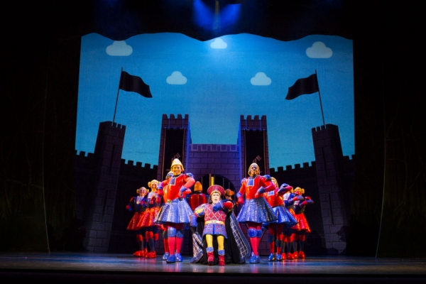 Photo Flash: First Look at Dean Chisnall, Faye Brookes and More in SHREK UK and Ireland Tour Image