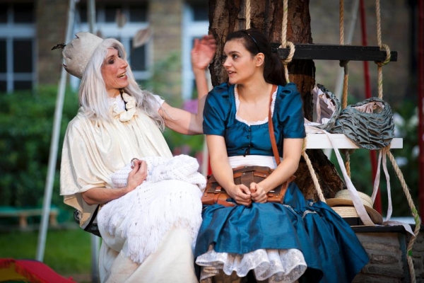Photo Flash: First Look at Iris Theatre's ALICE THROUGH THE LOOKING GLASS Image