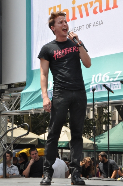 Photo Coverage: Casts of GENTLEMAN'S GUIDE, HEATHERS and More Visit Broadway in Bryant Park! Image
