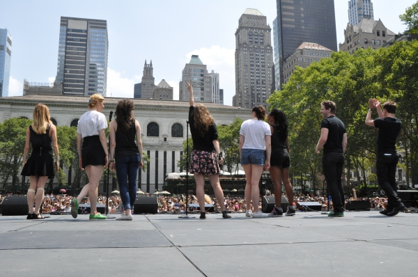 Photo Coverage: Casts of GENTLEMAN'S GUIDE, HEATHERS and More Visit Broadway in Bryant Park! Image