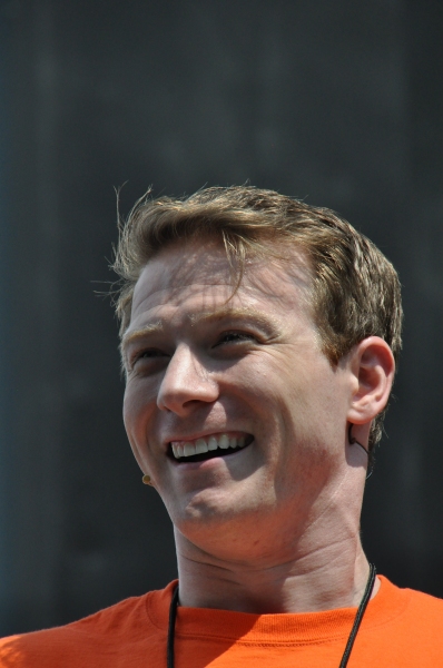 Photo Coverage: Casts of GENTLEMAN'S GUIDE, HEATHERS and More Visit Broadway in Bryant Park! Image