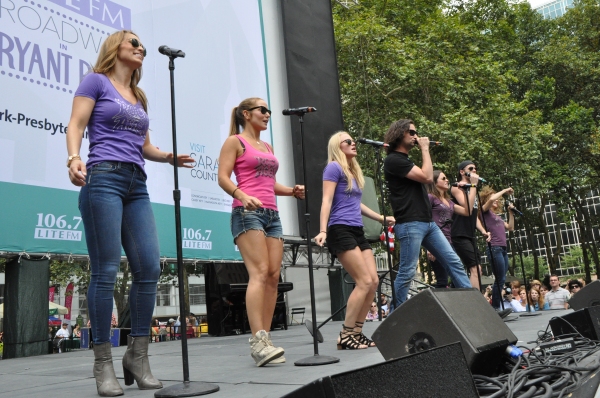 Photo Coverage: Casts of GENTLEMAN'S GUIDE, HEATHERS and More Visit Broadway in Bryant Park! Image
