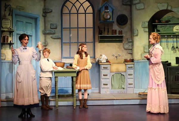 Photo Flash: First Look at Gail Bennett, Tony Mansker and More in Ogunquit's MARY POPPINS Image