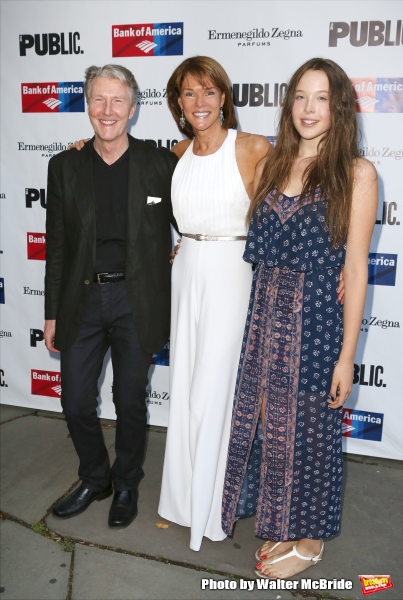 Photo Coverage: On the Red Carpet for Opening Night of KING LEAR! Image