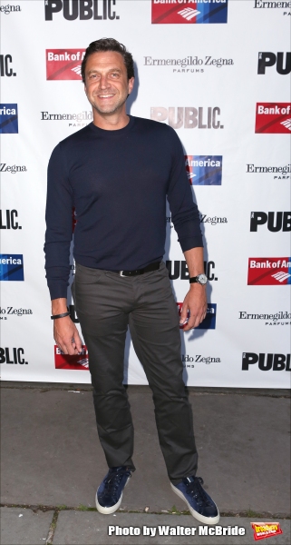 Photo Coverage: Central Park Fashion at Opening Night of KING LEAR Image