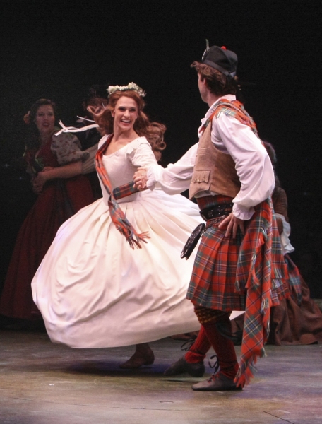 Photo Flash: First Look at Robert J. Townsend, Jennifer Hope Wills and More in BRIGADOON at Music Circus Image