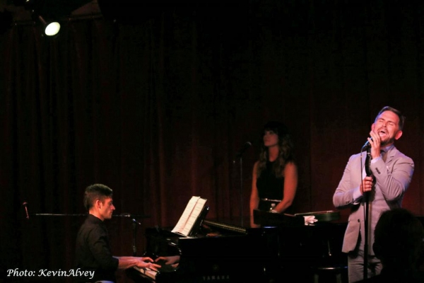 Photo Flash: Daniel Reichard Performs in Broadway at Birdland Series 