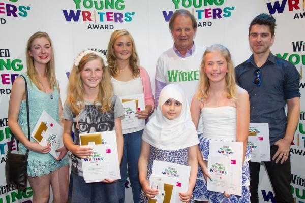 Winners: Freya Carter, Susanna Tredinnick, Rhian Hutchings, Liya Khan, Michael Morpur Photo