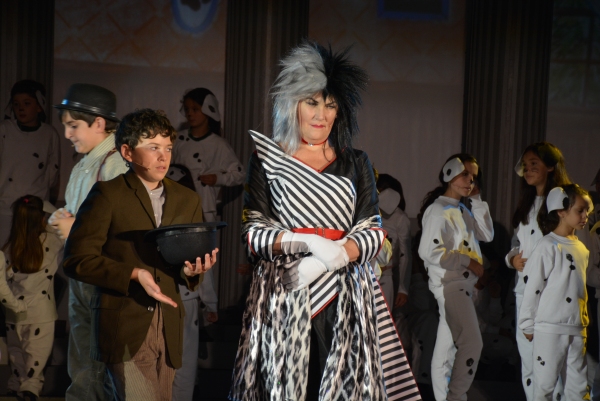 Photo Flash: Dennis DeYoung's 101 DALMATIANS Opens at Newtown High School Image
