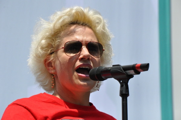 Photo Coverage: Casts of JERSEY BOYS, CABARET and More Visit BROADWAY IN BRYANT PARK!  Image