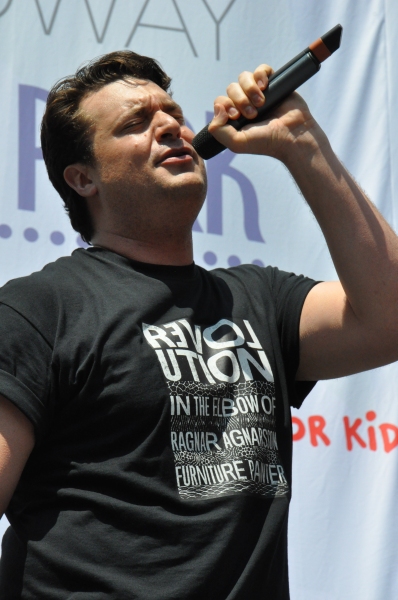 Photo Coverage: Casts of JERSEY BOYS, CABARET and More Visit BROADWAY IN BRYANT PARK! 