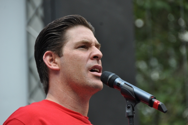 Photo Coverage: Casts of JERSEY BOYS, CABARET and More Visit BROADWAY IN BRYANT PARK!  Image