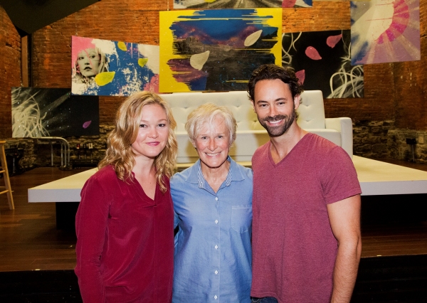 Photo Flash: Glenn Close Visits Julia Stiles at PHOENIX! Image