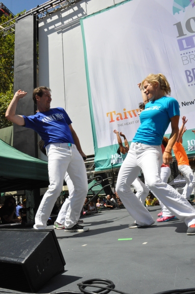 Photo Coverage: MATILDA, MOTOWN, ON THE TOWN & More Conclude BROADWAY IN BRYANT PARK's 2014 Season Image