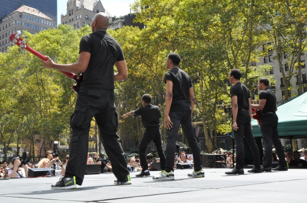 Photo Coverage: MATILDA, MOTOWN, ON THE TOWN & More Conclude BROADWAY IN BRYANT PARK's 2014 Season Image