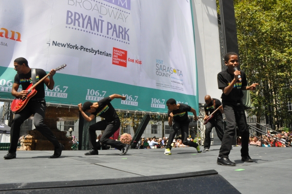Photo Coverage: MATILDA, MOTOWN, ON THE TOWN & More Conclude BROADWAY IN BRYANT PARK's 2014 Season Image