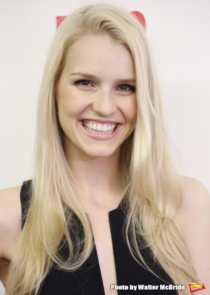 Photo Coverage: Meet the Company of MCC's THE MONEY SHOT, with Heather Graham and More!  Image