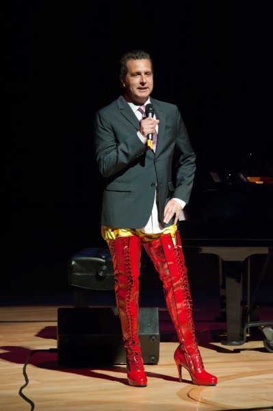 Photo Flash: Inside Segerstrom Center's Season Preview with the Touring Casts of MOTOWN, PIPPIN & More! Image