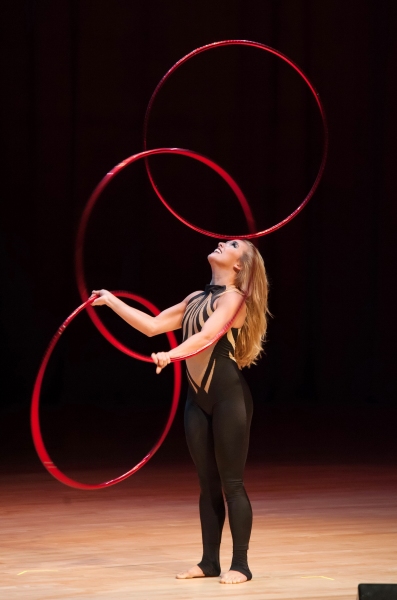 Photo Flash: Inside Segerstrom Center's Season Preview with the Touring Casts of MOTOWN, PIPPIN & More! Image