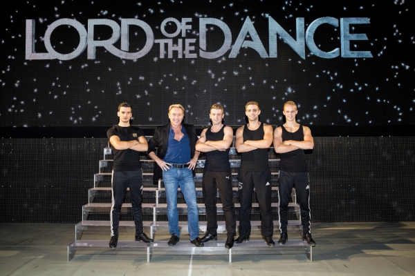 Photo Flash: Michael Flatley's LORD OF THE DANCE: DANGEROUS GAMES Meets the Press at the Palladium 
