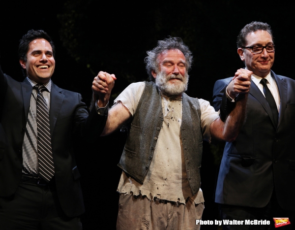 Photo Flash: Remembering Robin Williams Image
