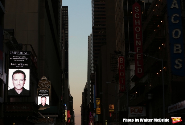 Photo Flash: Remembering Robin Williams Image