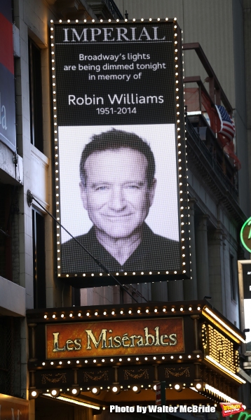 NEW YORK, NY - AUGUST 13:  The Imperial and Music Box Theater pay tribute to Robin Wi Photo