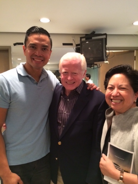 Photo Flash: Philippine Ambassador Jose L. Cuisia Visits The Public's HERE LIES LOVE Image