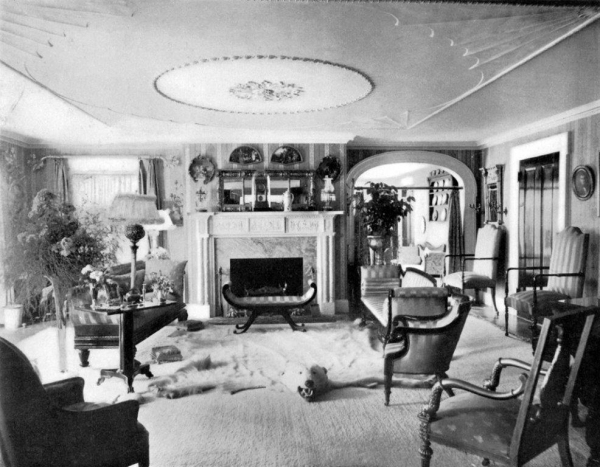Photo Flash: Behind the Scenes - Historic Hamptons Mansion Gala Benefits Southampton Historical Museum Image