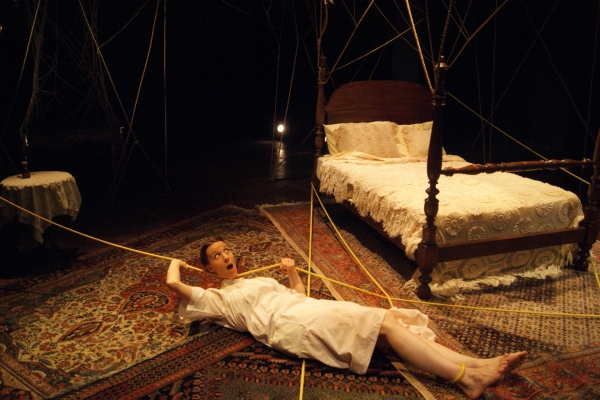 Photo Flash: First Look at Lorelei Sturm and More in The Mill's THE YELLOW WALLPAPER Image