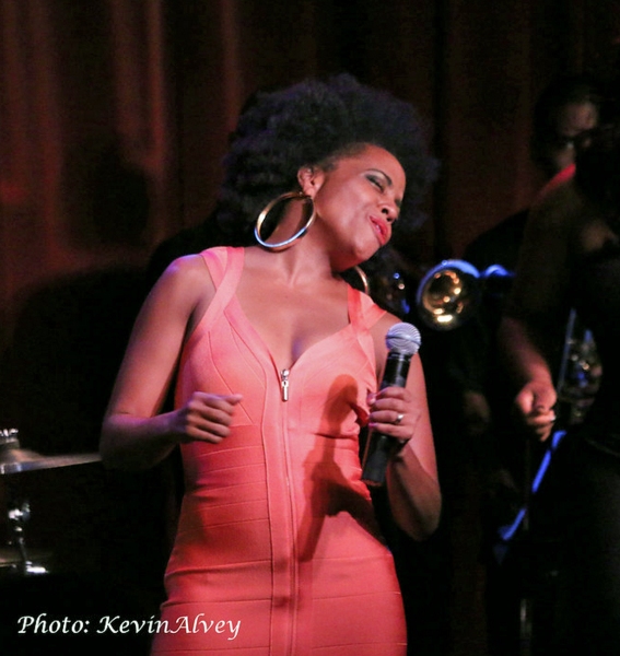 Photo Flash: Rhonda Ross Plays Birdland Jazz Club Image
