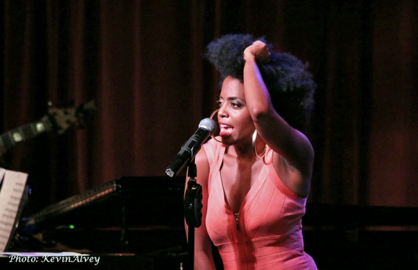 Photo Flash: Rhonda Ross Plays Birdland Jazz Club Image