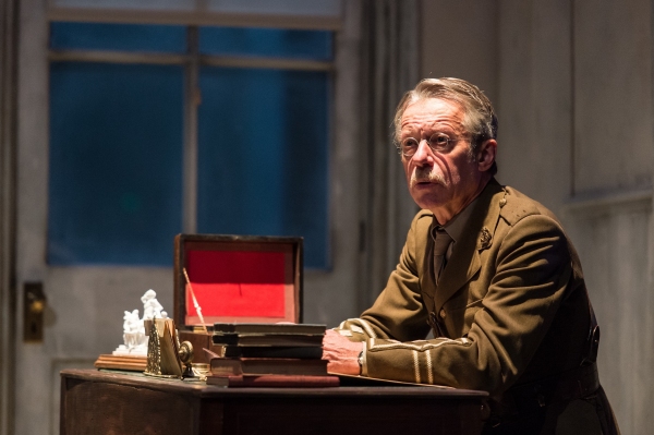 Photo Flash: First Look at REGENERATION UK Tour, Starring Tim Delap & Stephen Boxer Image