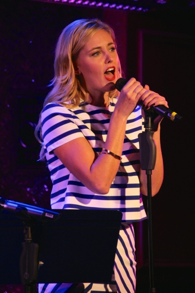 Taylor Louderman sings a mash-up of Katy Perry''s ''Roar'' and Sara Bareilles''s ''Br Photo