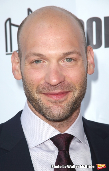 Photo Coverage: On the TIFF Red Carpet for THIS IS WHERE I LEAVE YOU Image