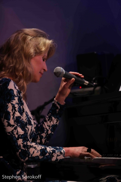 Photo Coverage: Luba Mason Brings MIXTURA to the Metropolitan Room Image